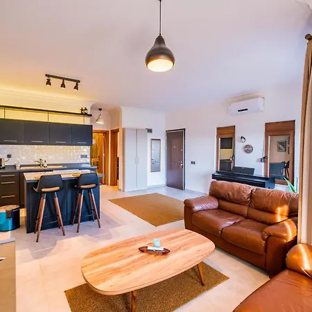 Stylish Modern Hideout In Kas